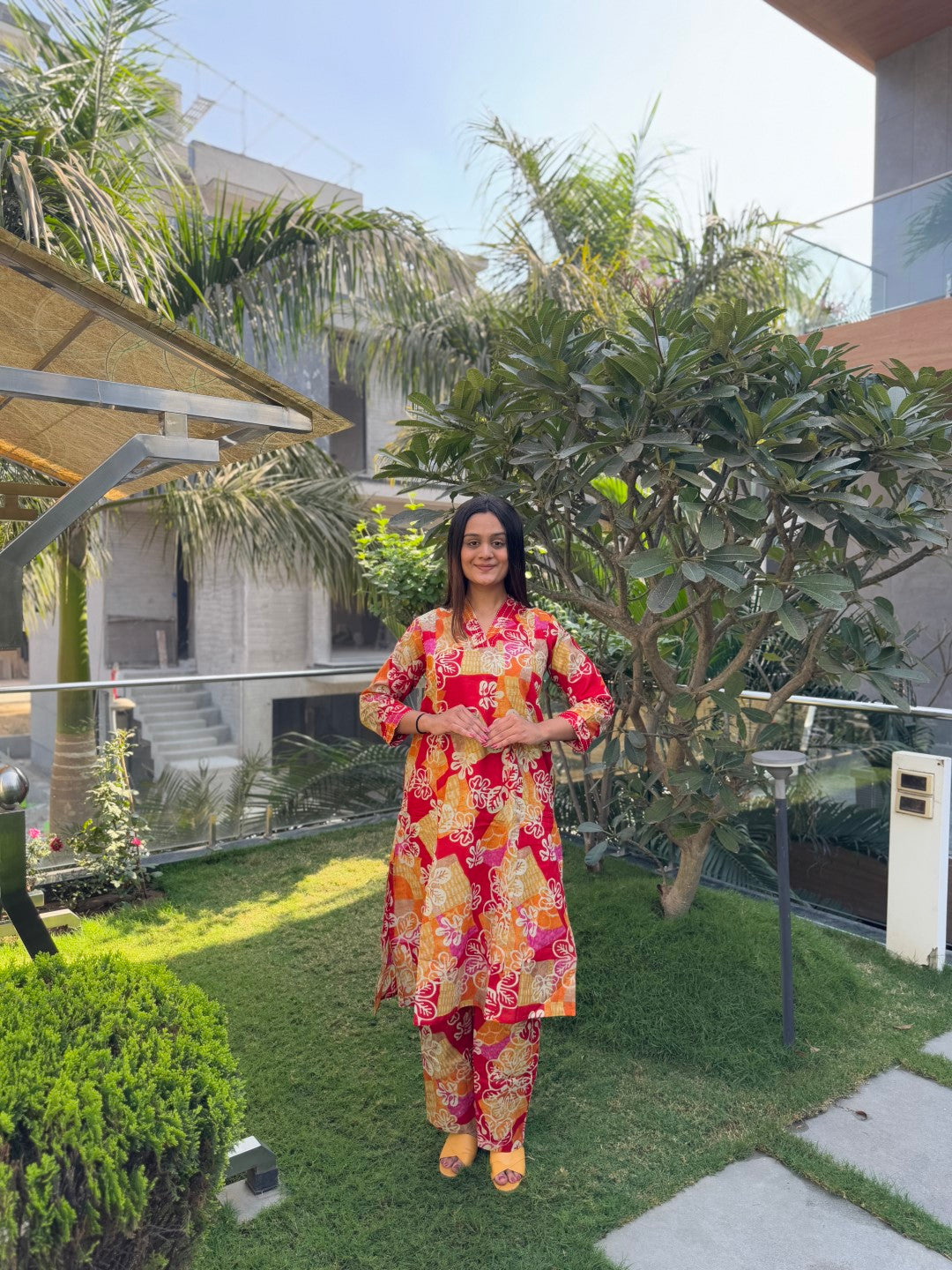 V-Neck Red Cotton Co-ord Set With plazzo