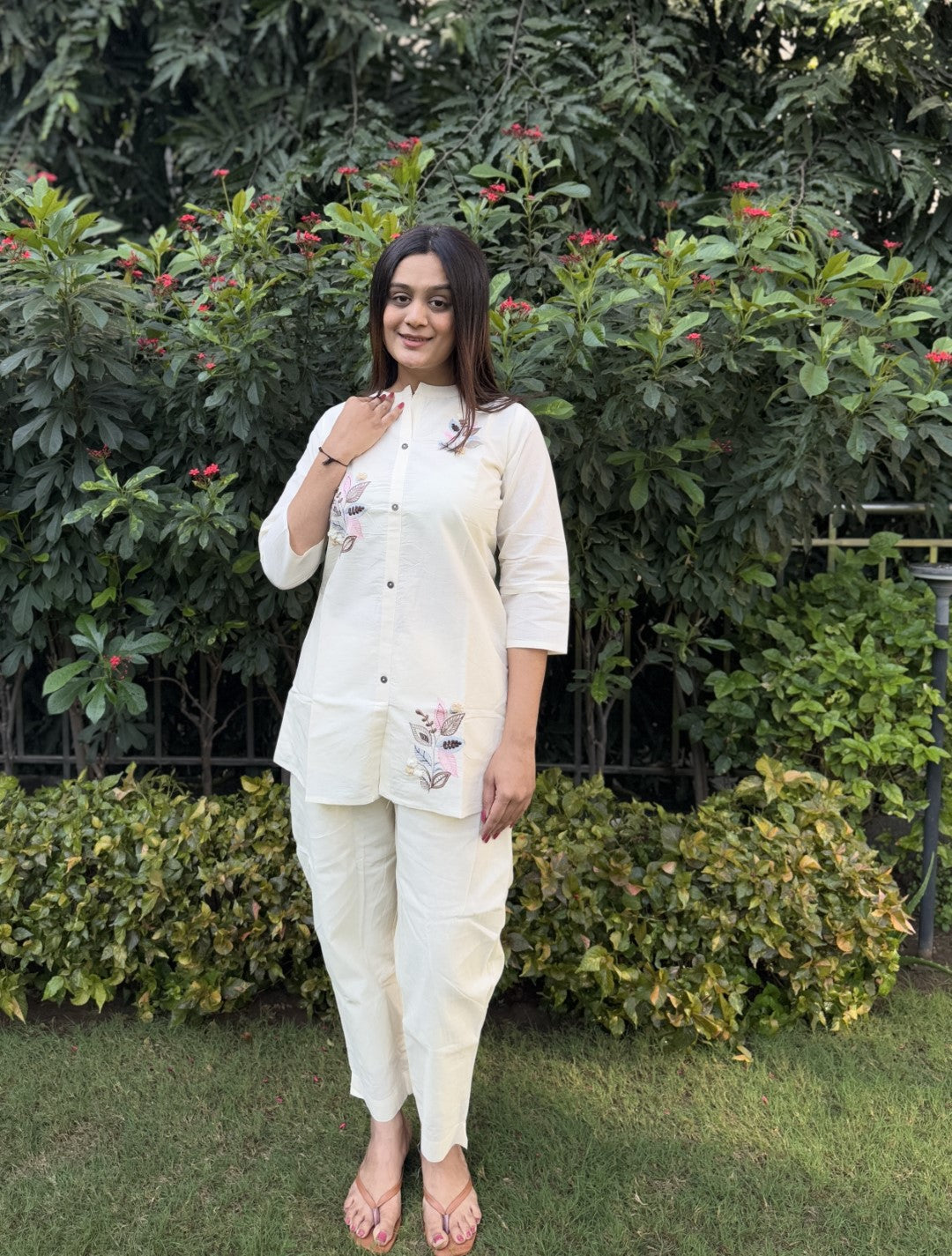Embroidery Teen Patti Pure Cotton White Co-ord Set