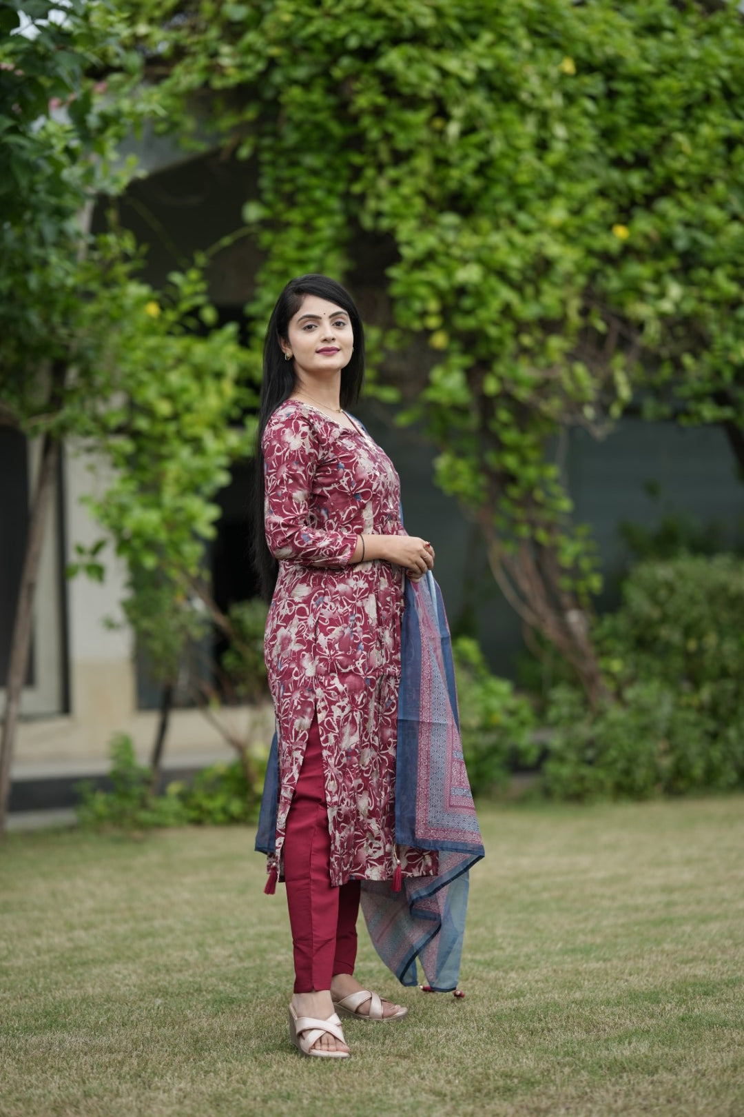 Multicolor Printed Silk Hand work Suit Set