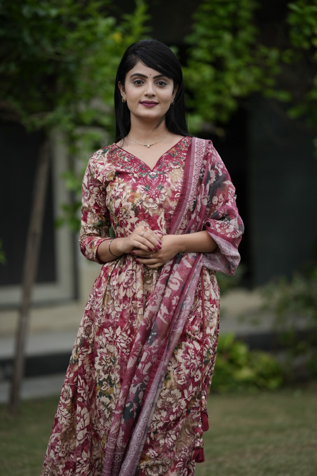 Multicolor Embroidery Cotton Suit Set