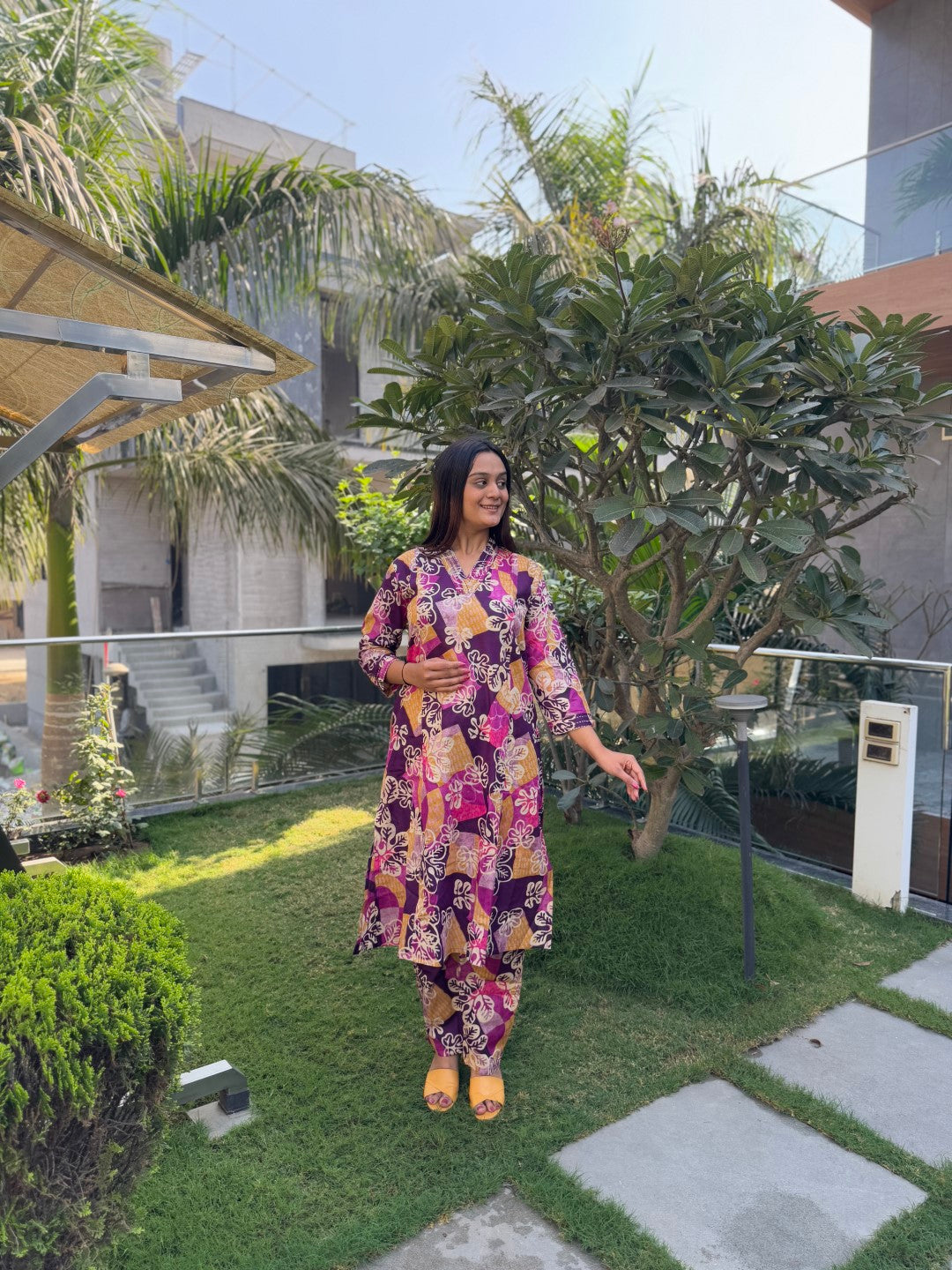V-Neck Purple Cotton Co-ord Set With plazzo