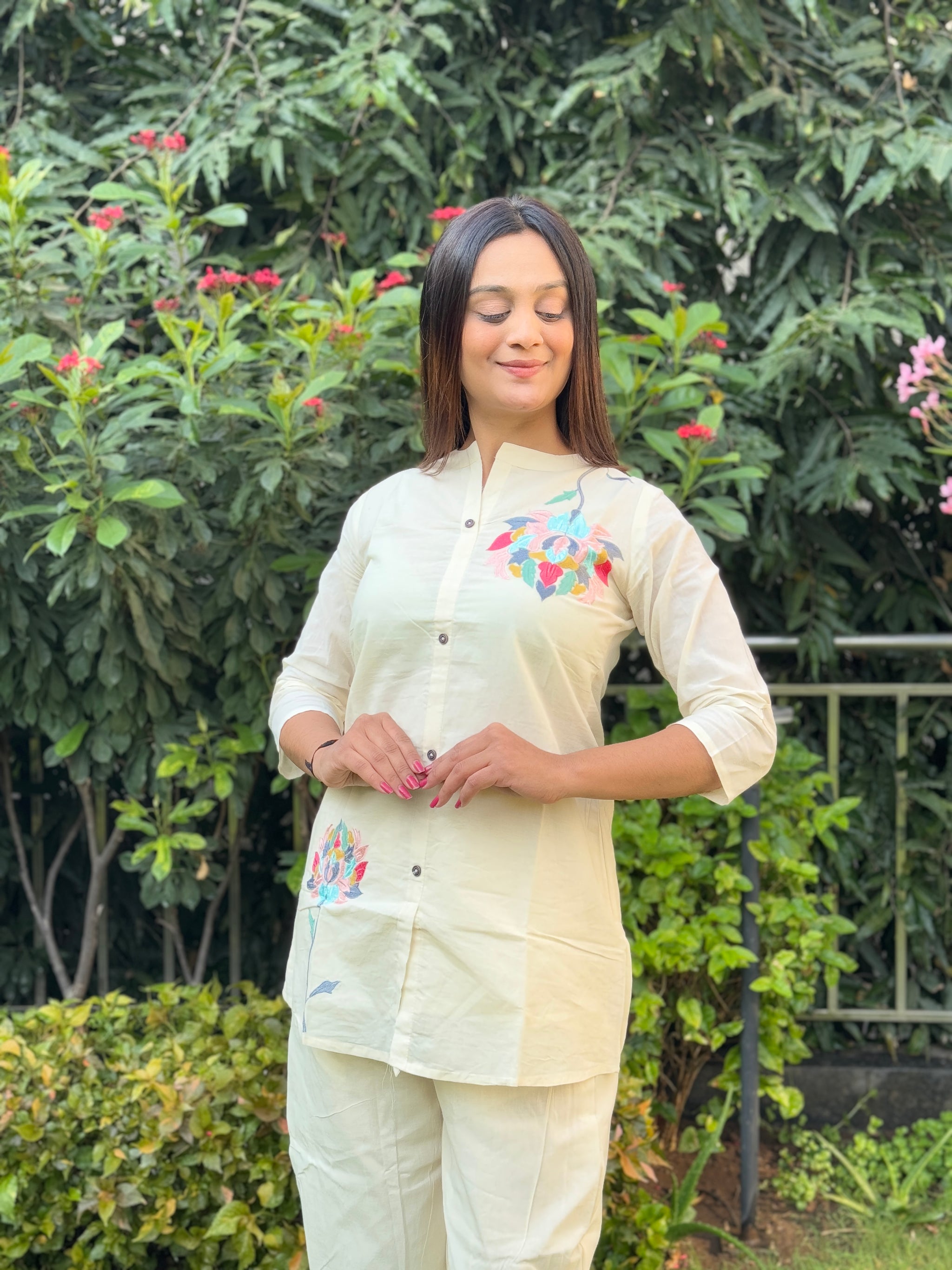 White Daily Wear Embroidery Short Top