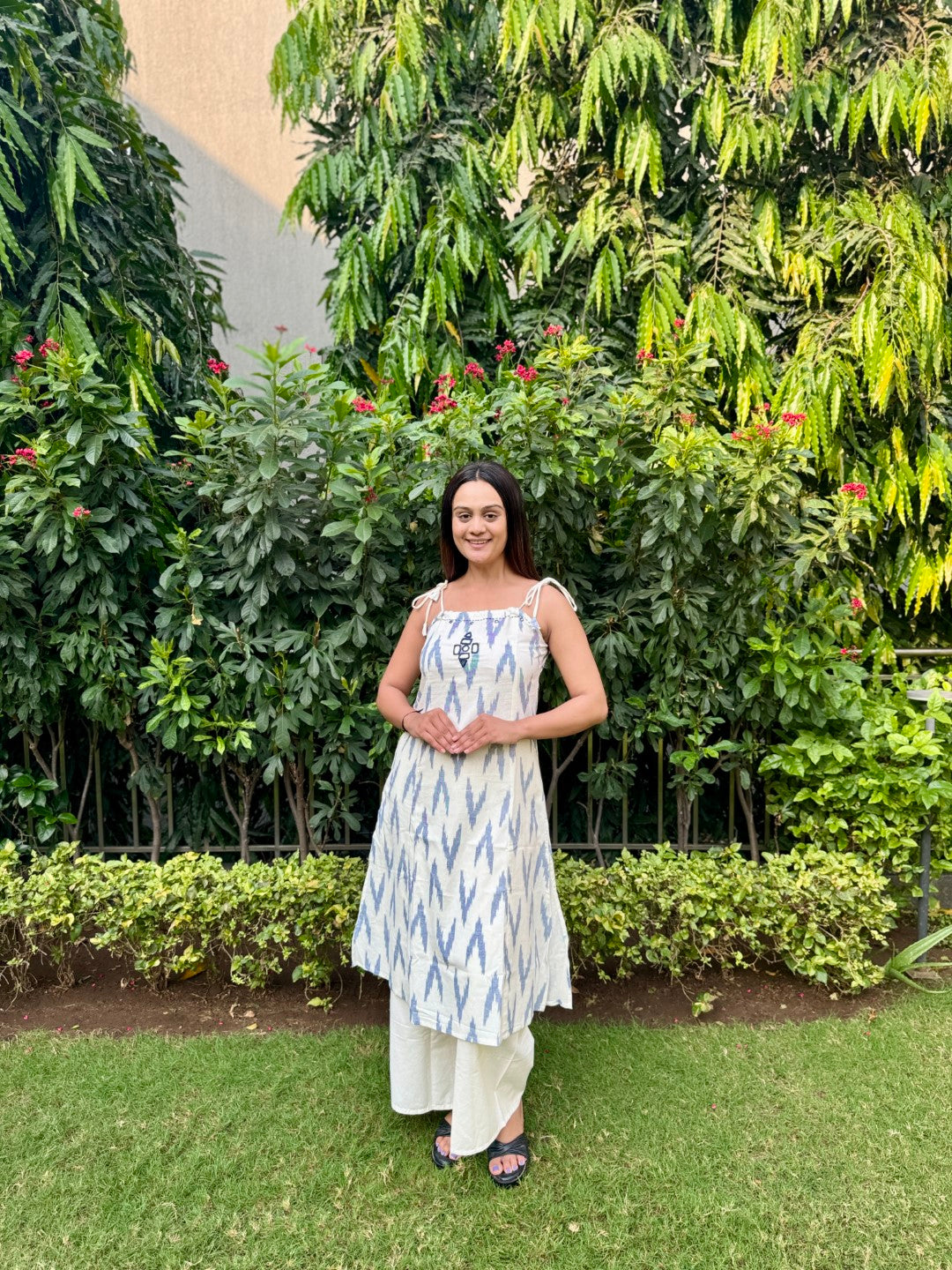 Blue Ikkat Print Spaghetti Kurti With Qlots Pant