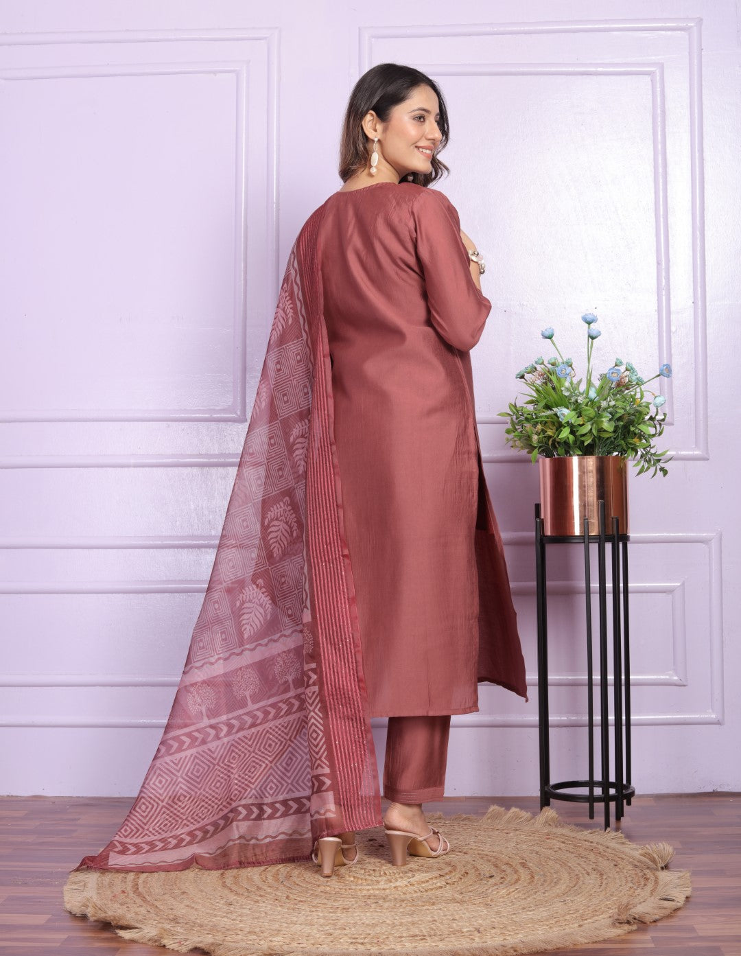 Silk V-Neck Gajari Straight Kurti With Pant