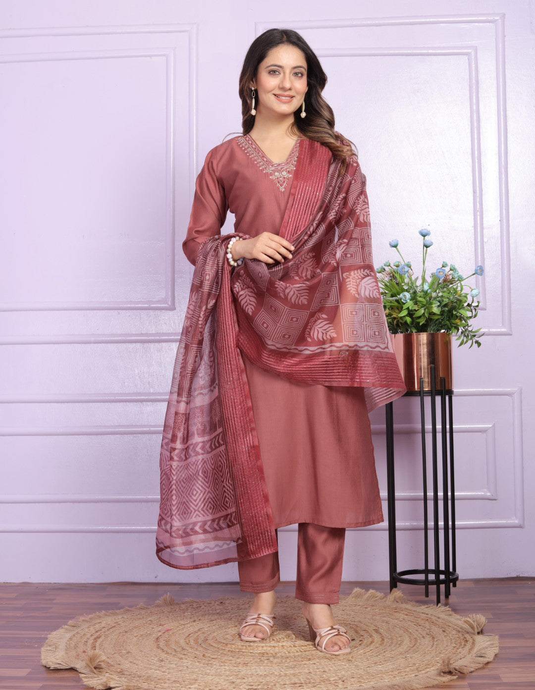 Silk V-Neck Gajari Straight Kurti With Pant